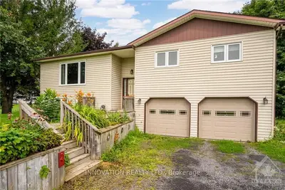 11473 Lakeshore Drive, South Dundas, On K0e 1k0