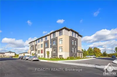 Condo Apartment in Cityview - Parkwoods Hills - Rideau Shore
