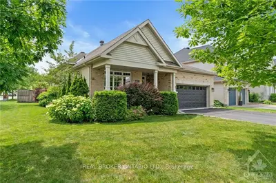 Detached in Barrhaven