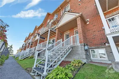 Condo Apartment in Orleans - Cumberland and Area