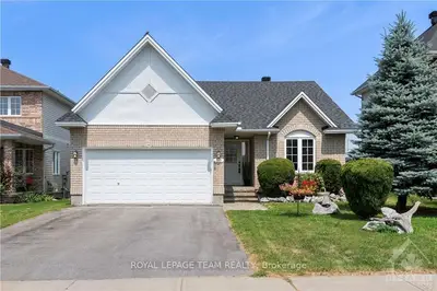 Detached in Arnprior