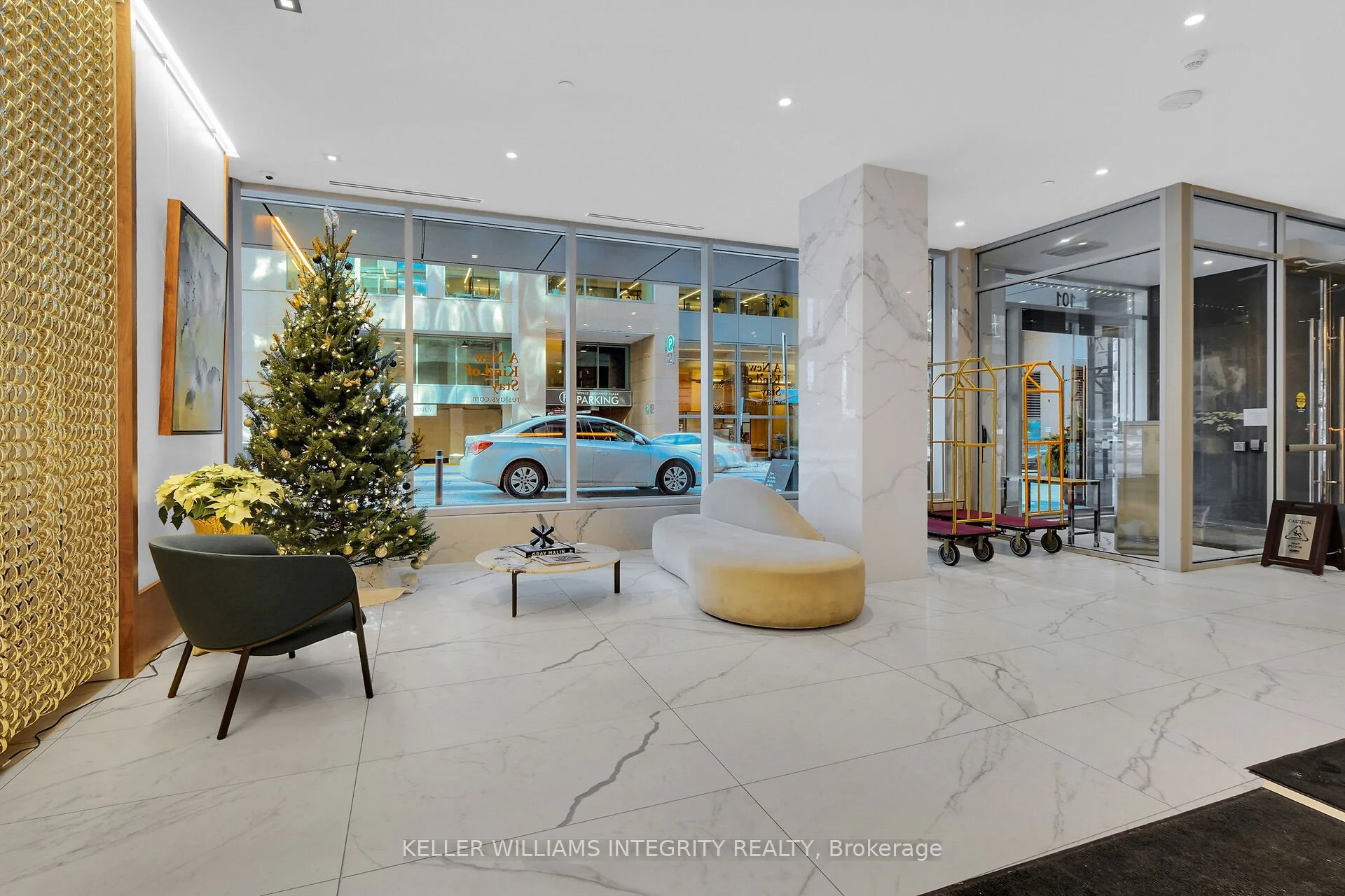 101 Queen Street 806, Ottawa Centre, On K1p 0b7