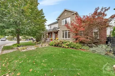 Detached in Barrhaven