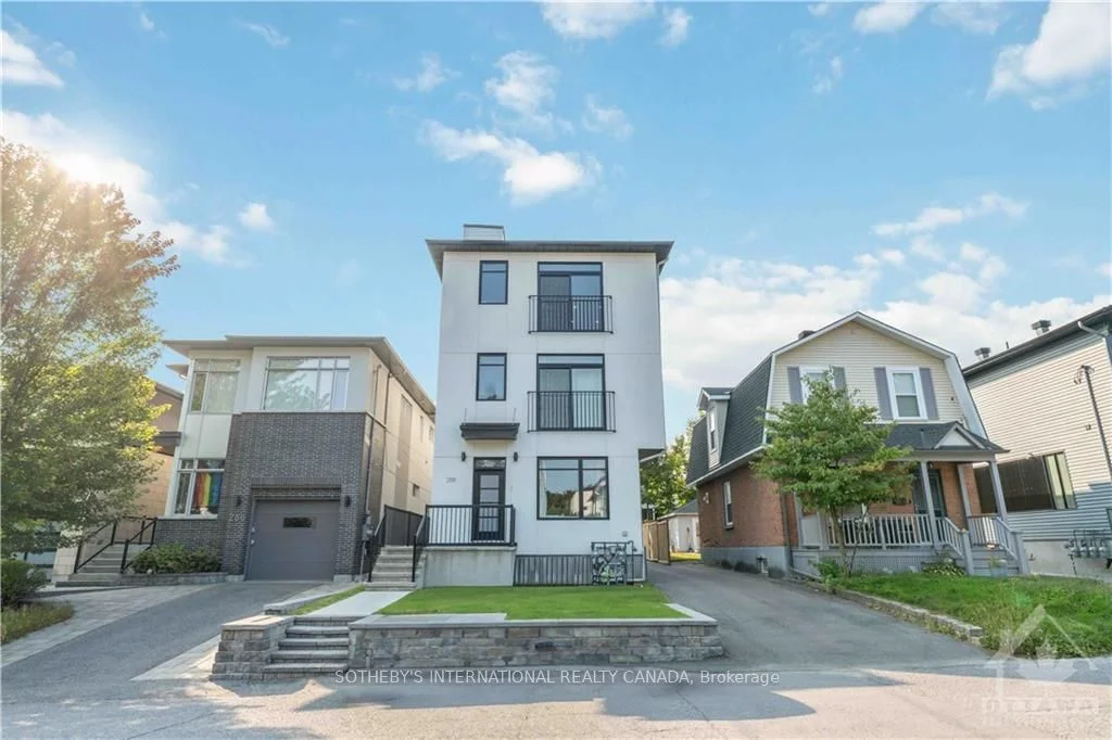 Detached in Westboro - Hampton Park