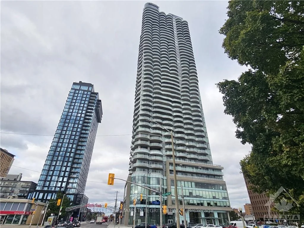 Condo Apartment in Dows Lake - Civic Hospital and Area