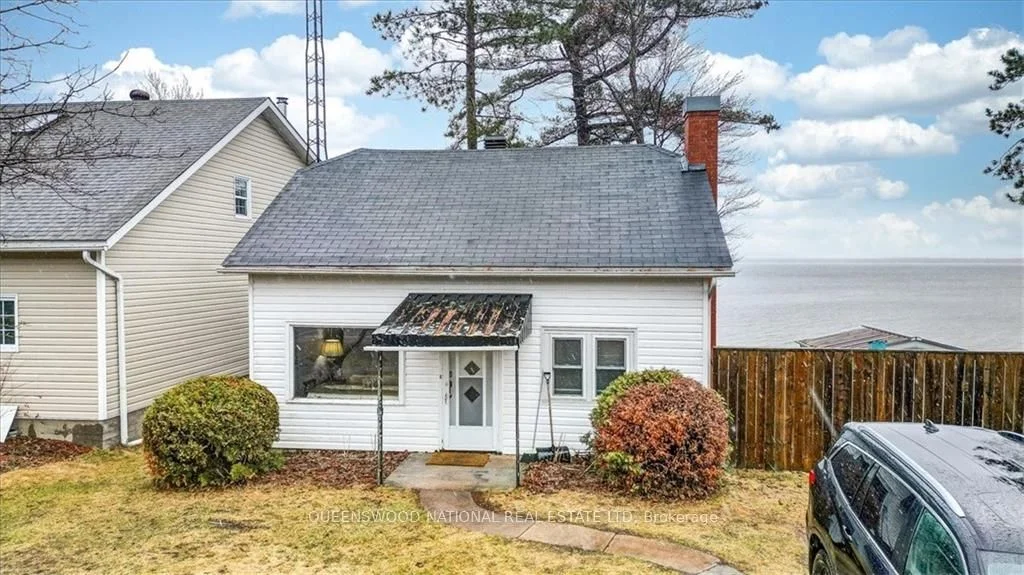 Detached in North Algona Wilberforce