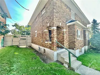 Semi-Detached in Dows Lake - Civic Hospital and Area