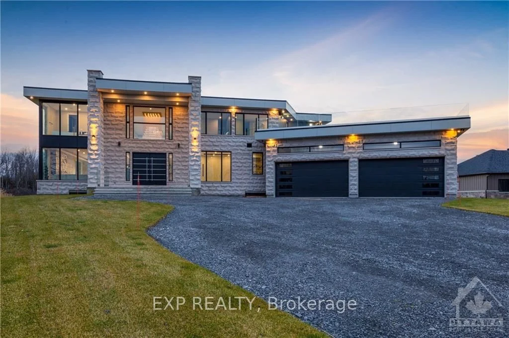 Detached in Greely - Metcalfe - Osgoode - Vernon and Area