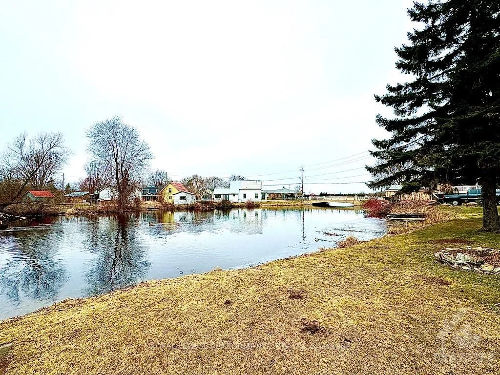 12 VICTORIA Street, Merrickville-Wolford, ON K0G 1G0