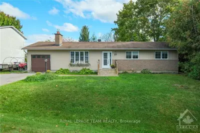 Detached in Stittsville - Munster - Richmond