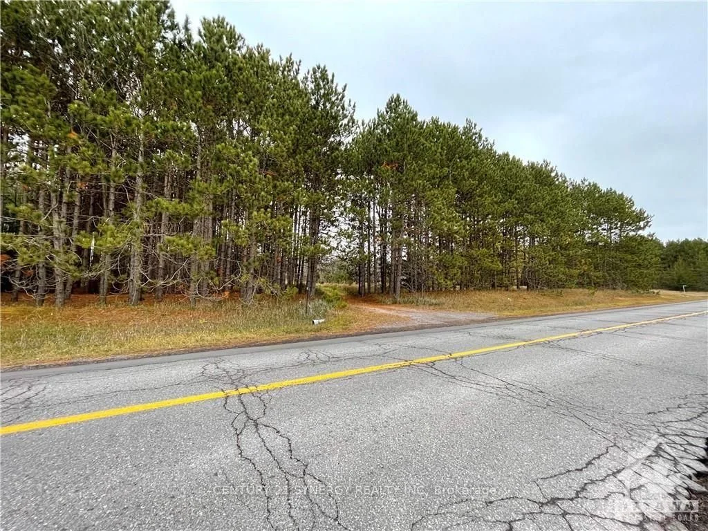 Vacant Land in Constance Bay - Dunrobin - Kilmaurs - Woodlawn