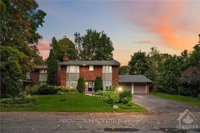 Detached in Kanata