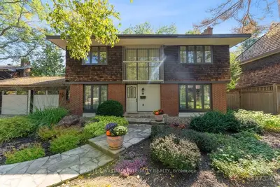 Detached in Kanata