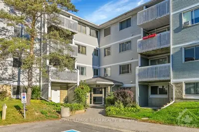 Condo Apartment in Cityview - Parkwoods Hills - Rideau Shore