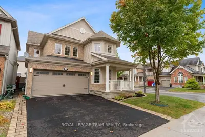Detached in Barrhaven
