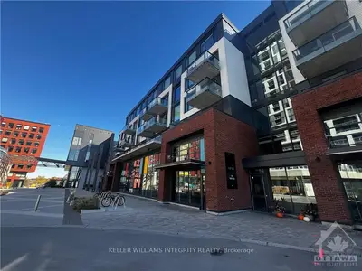 Condo Apartment in West Centre Town