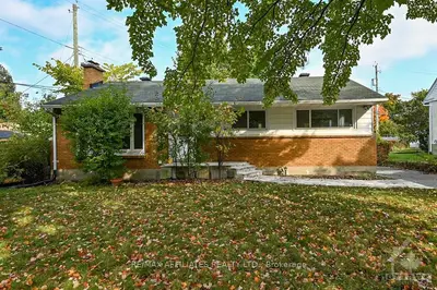 Detached in Alta Vista and Area