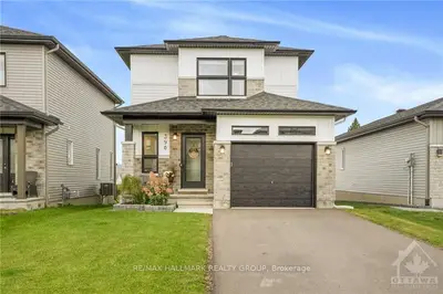 Detached in Alfred and Plantagenet