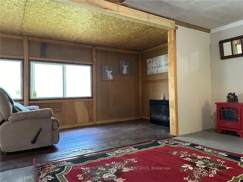 19B MOORES BEACH Road, Whitewater Region, ON K0J 2L0