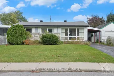 Detached in Arnprior