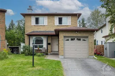 Detached in Kanata