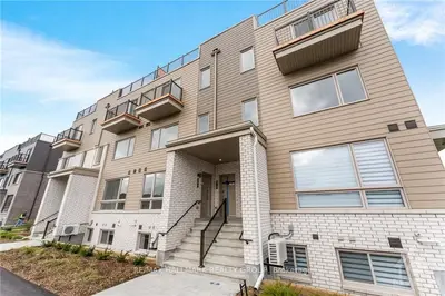 Condo Apartment in Manor Park - Cardinal Glen and Area