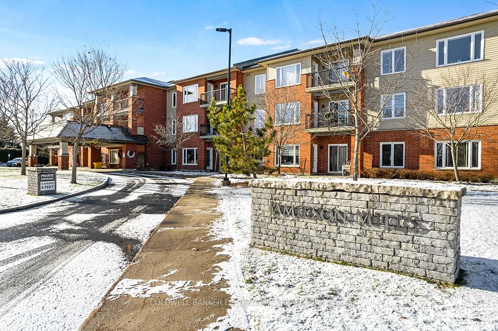 Condo Apartment in Mississippi Mills
