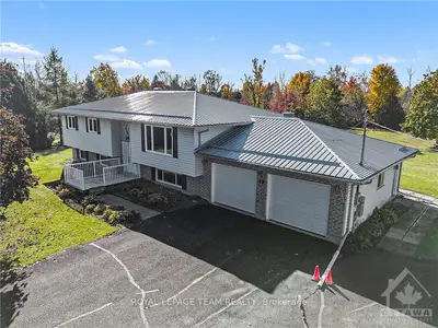 Detached in Rideau Lakes