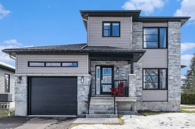 Detached in North Grenville