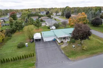3522 Marydale Avenue, South Stormont, On K6k 1s8