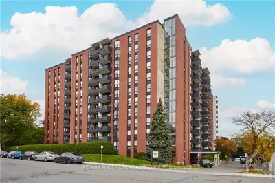 Condo Apartment in Billings Bridge - Riverside Park and Area