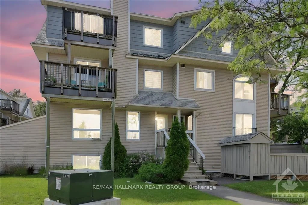 Condo Apartment in Kanata