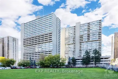 Condo Apartment in Ottawa Centre