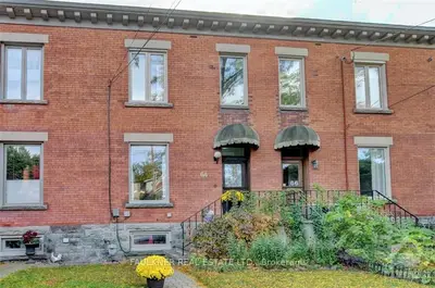 Att/Row/Townhouse in Glebe - Ottawa East and Area