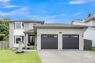 Detached in Barrhaven