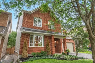 Detached in Kanata