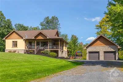 Detached in Manotick - Kars - Rideau Twp and Area