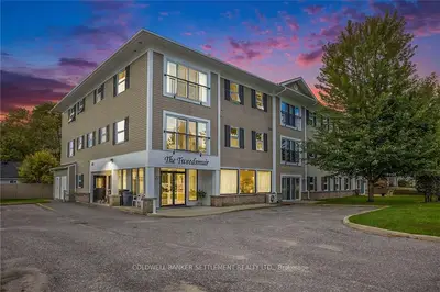 Condo Apartment in Perth