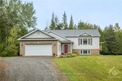 Detached in North Grenville