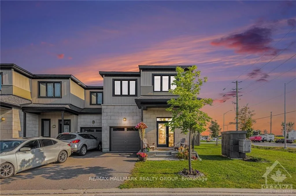 Att/Row/Townhouse in Kanata