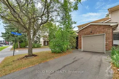 Condo Townhouse in Orleans - Cumberland and Area