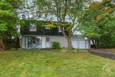 Detached in Cityview - Parkwoods Hills - Rideau Shore