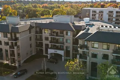 Condo Apartment in Dows Lake - Civic Hospital and Area