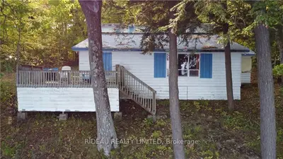 Detached in Rideau Lakes