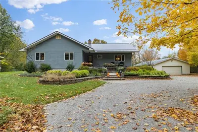 Detached in Elizabethtown-Kitley
