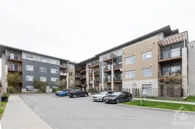 Condo Apartment in Parkway Park - Queensway Terrace S and Area