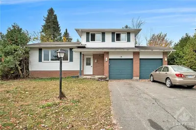 Detached in Stittsville - Munster - Richmond