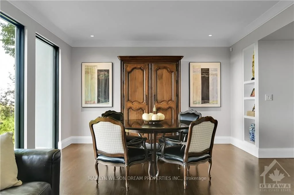 10 Rothwell Drive, Beacon Hill North - South and Area, ON K1J 7G4