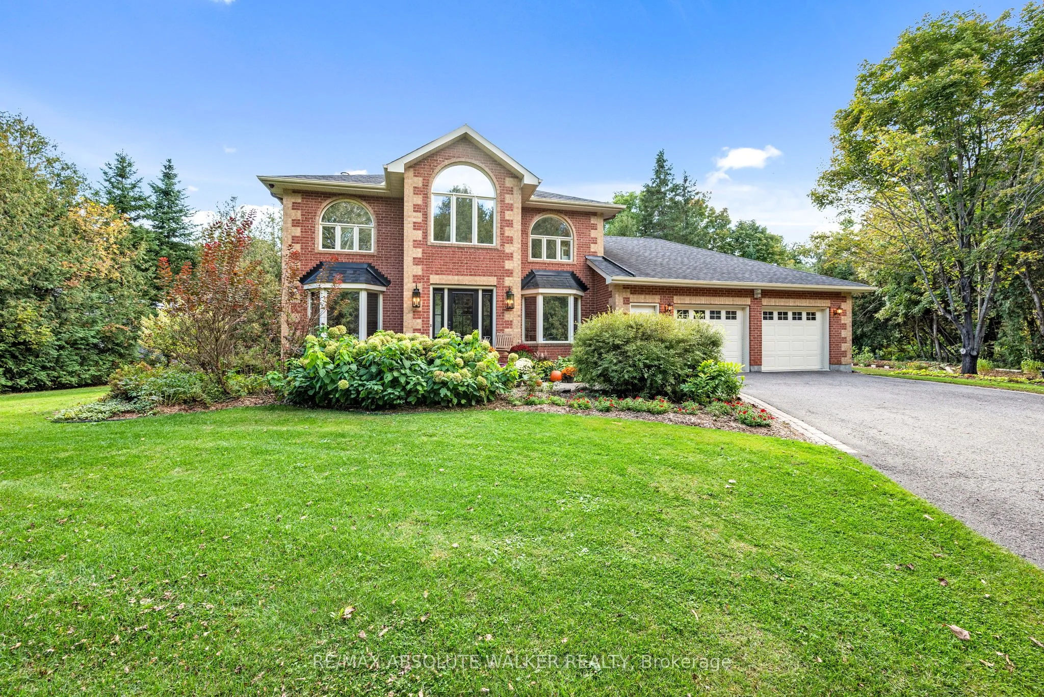 Detached in Greely - Metcalfe - Osgoode - Vernon and Area
