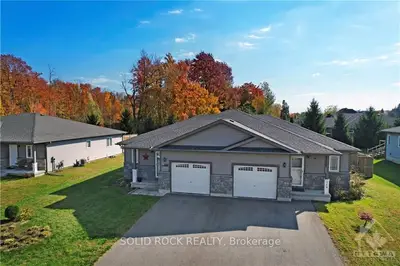Semi-Detached in Prescott